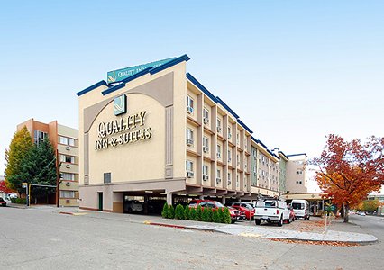 Quality Inn & Suites Seattle 01.[1]